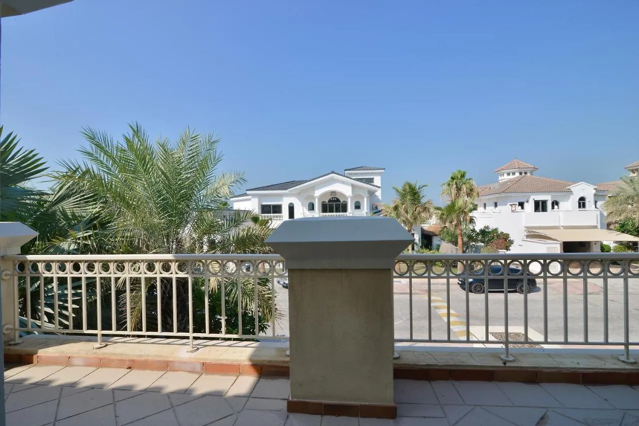 Short Booking El Trio For Ten Dubai Villa