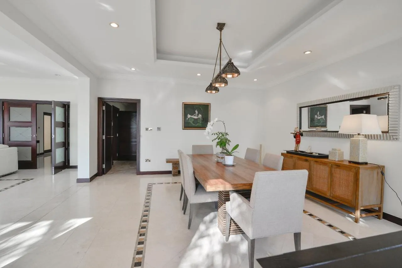 Short Booking El Trio For Ten Dubai 0*,  Birleşik Arap Emirlikleri